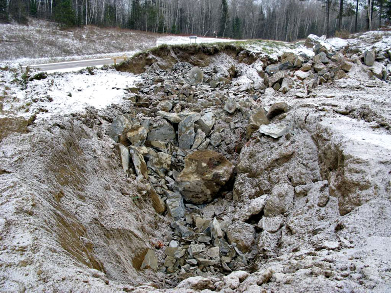 Shattered bedrock - Nov 12, 2012