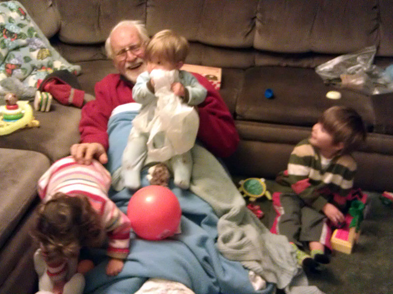 Lynn Rogers held captive! - Nov 23, 2012