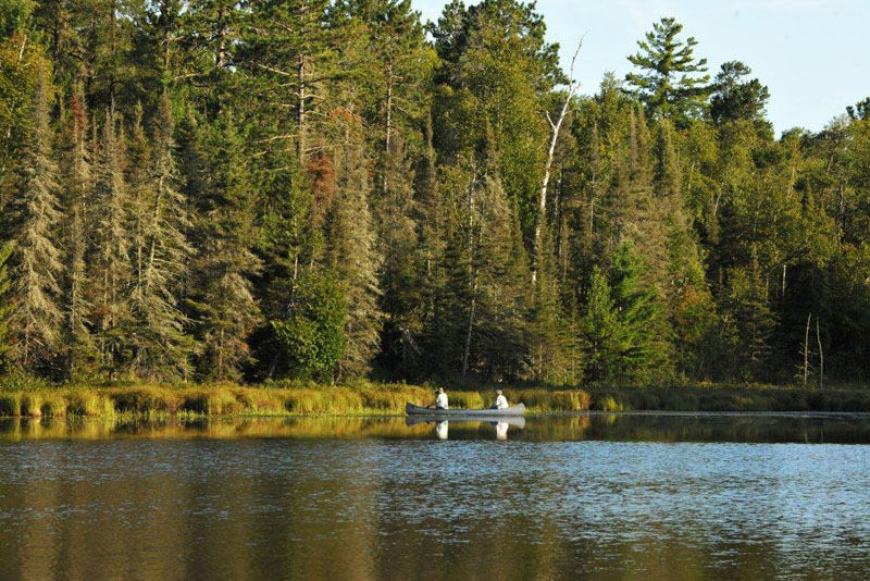 Barry and Linda canoeing - Aug 21, 2012