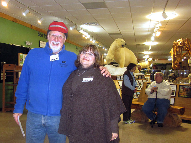 Lynn poses with Nadine as Donna Rogers talks to Nadine's husband Russ