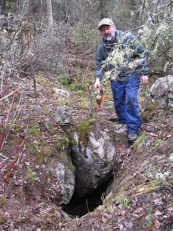 Zdenek with Colleen's collar