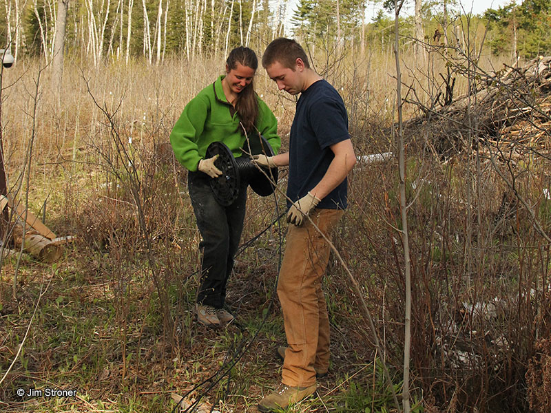 Spooling den cam cables