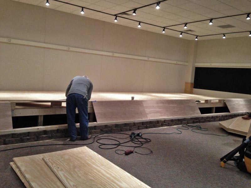 Randy building displays